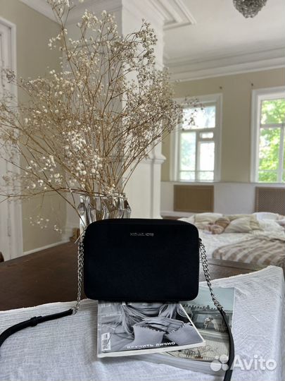 Michael kors crossbody