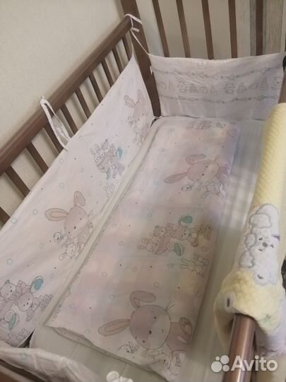 Бортики в кроватку