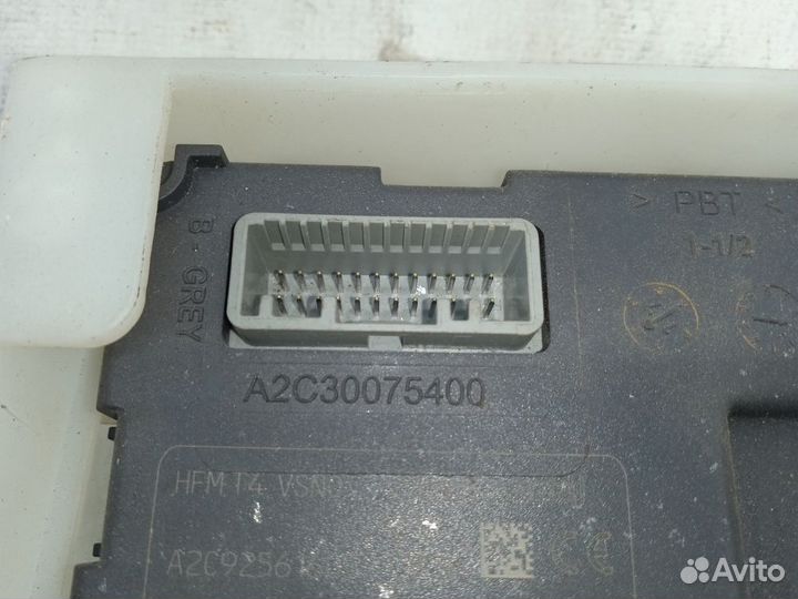 Блок дистанционного запуска Renault Duster