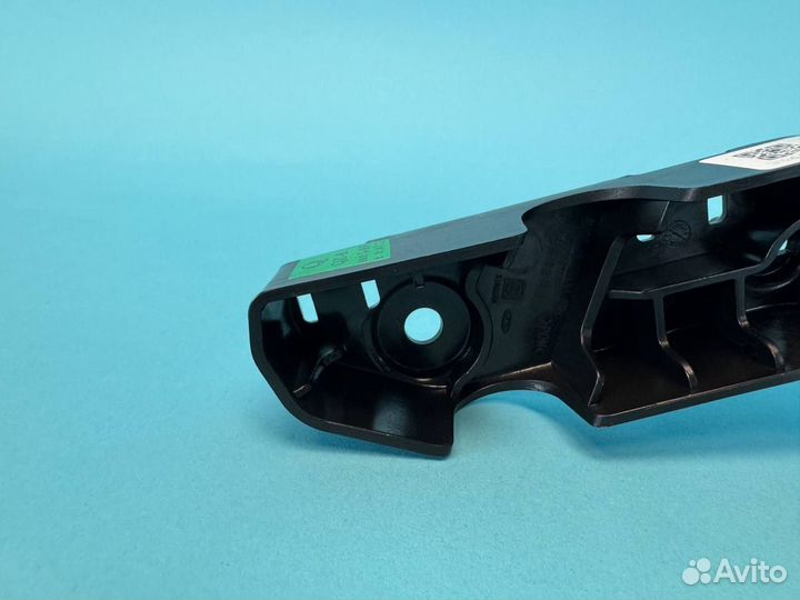 Кронштейн переднего бампера левый Jaecoo J7