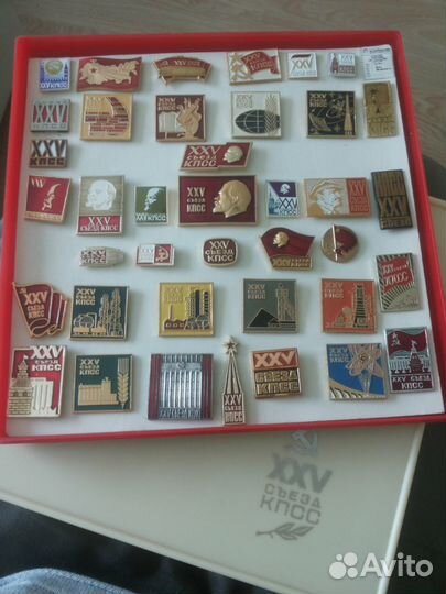 Коллекция значков