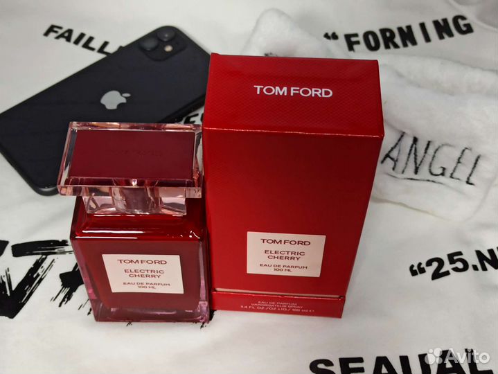 Духи Cherry Smoke Electric Lost Эмираты