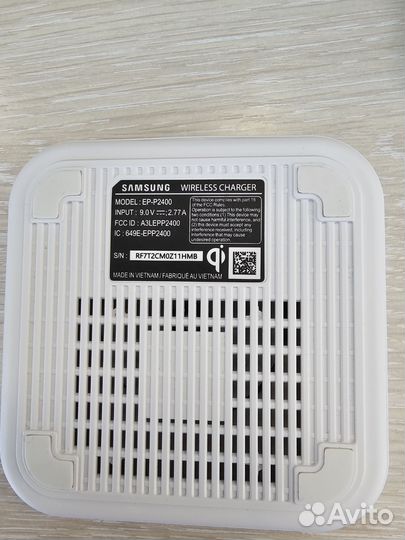 Беспроводная зарядка Samsung EP-P2400