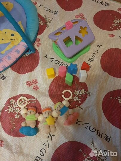 Развивающий коврик с буртиками+игрушки