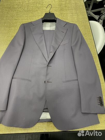 Костюм классический Suitsupply