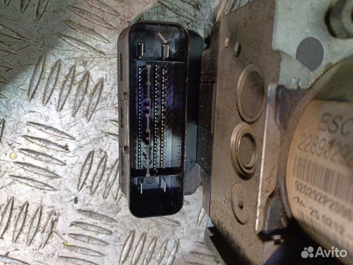 Блок ABS Cadillac Srx 2 3.0 2014