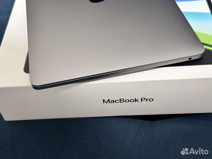 Macbook pro 2020 13 2020 M1/8/500