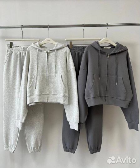 Спортивный костюм