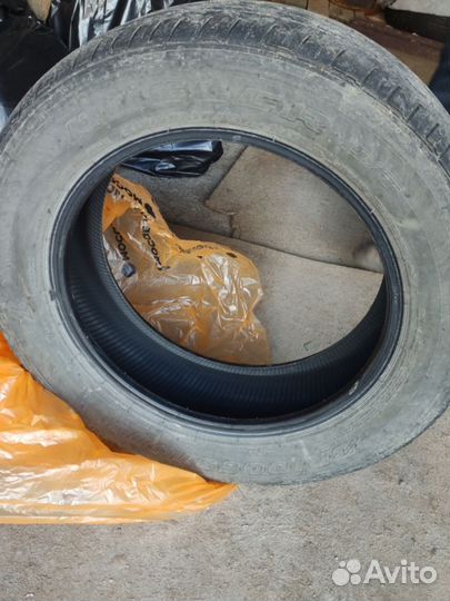 Bridgestone Dueler H/T 215/65 R17 H