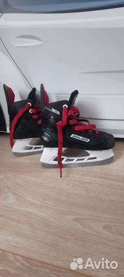 Хоккейные коньки bauer