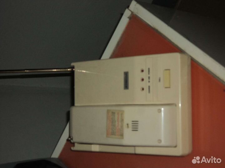 Радиотелефон International