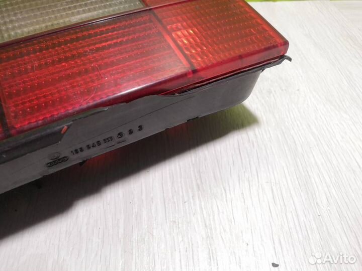 Фонарь задний наружный левый Фольксваген Гольф 2
