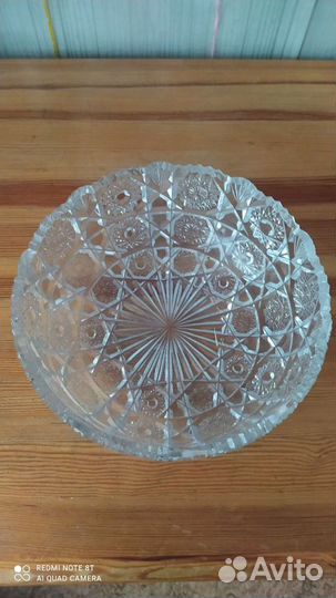 Ваза хрустальная