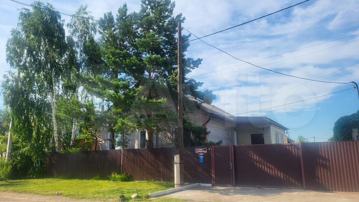 Дом 184,6 м² на участке 10 сот.