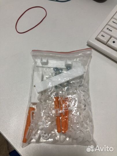 Карниз трехрядный 65 см с фурнитурой - 2 штуки