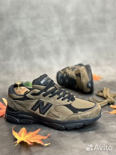 Спортивные New Balance 990 обувь