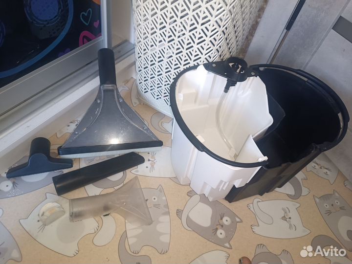 Моющий пылесос Karcher Se 6.100