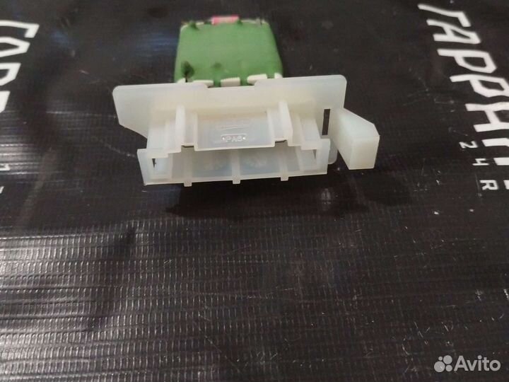 Резистор отопителя Renault Logan 2 Stepway 2715045