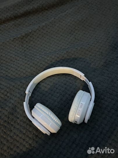 Беспроводные наушники