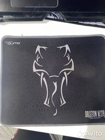 Игровая мышь и коврик