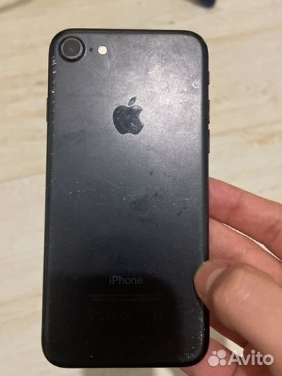 iPhone 7, 32 ГБ