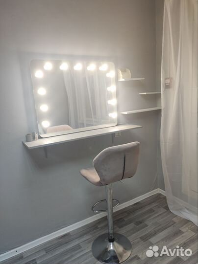 Рабочее место для лэшмейкера, бровиста/визажиста