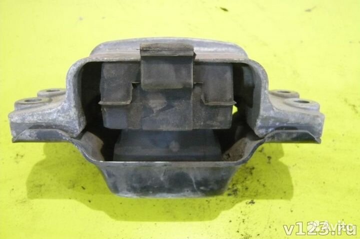 Опора МКПП Skoda Octavia 2 A5 2004 - 2013 19324