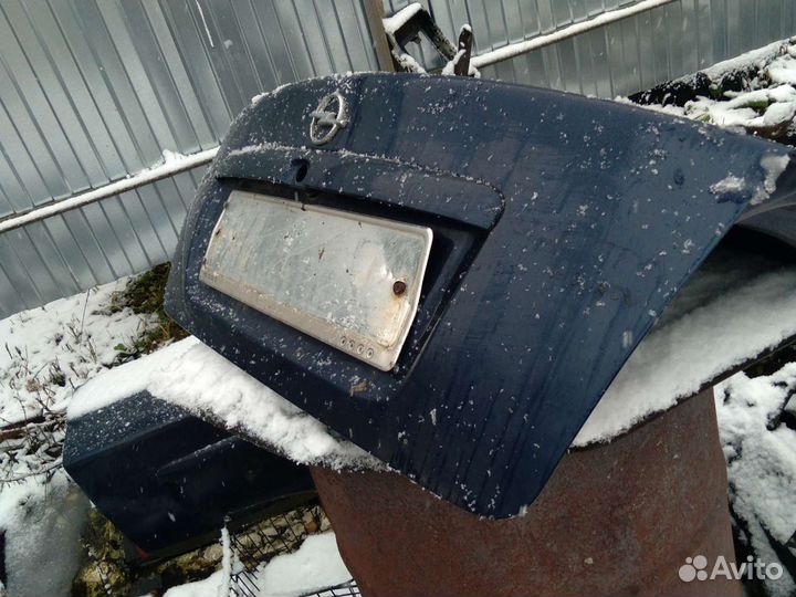 Крышка багажника Opel Vectra B