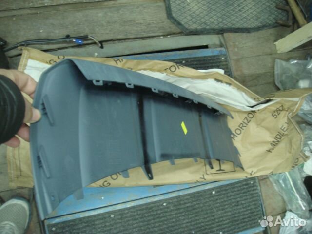 14-18 нов Ку3 Накладка бампера Пер Audi q3