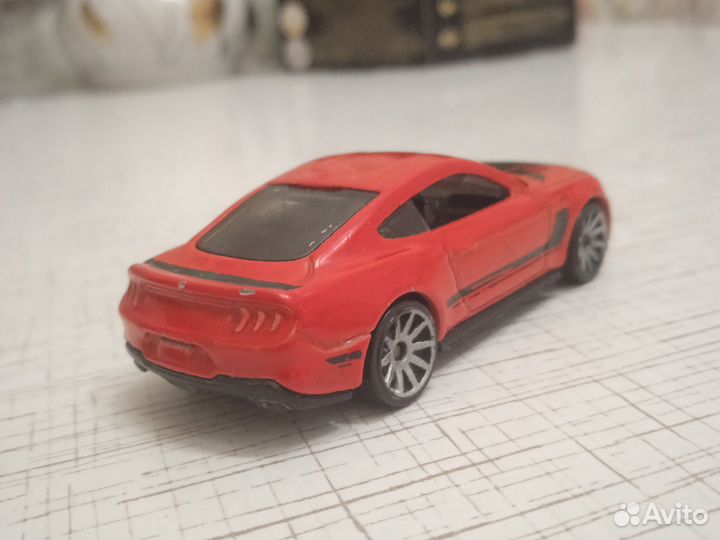 Maшинки Hot wheels