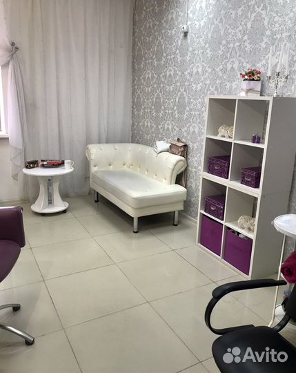 Кресло парикмахера, визажиста, бровиста