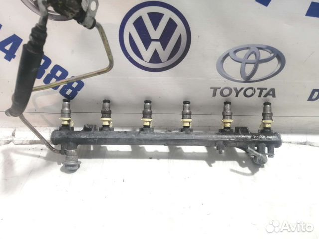 Топливная рейка toyota mark II GX100 1GFE