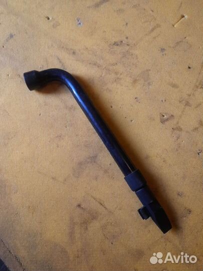 Баллонный ключ телескопический Opel Zafira B