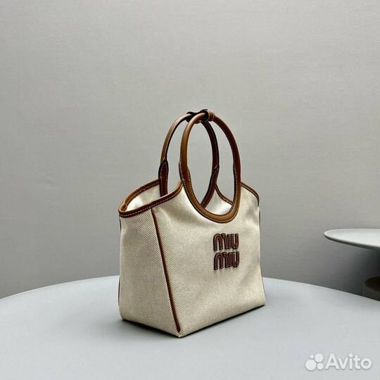 Сумка Miu Miu Hobo - Оригинальное качество