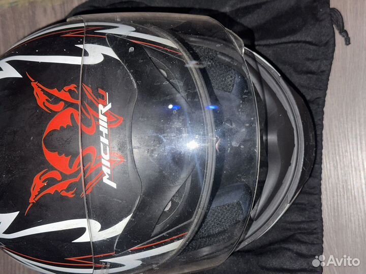 Шлем и черепаха