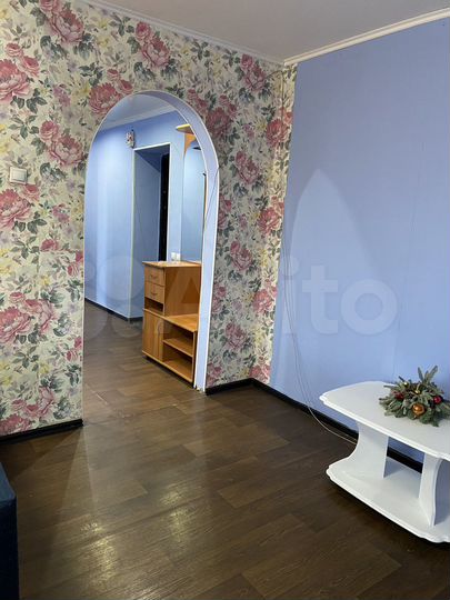 2-к. квартира, 43 м², 3/5 эт.