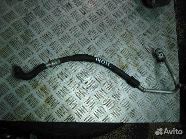 Трубка Nissan Elgrand E51 2002-2010