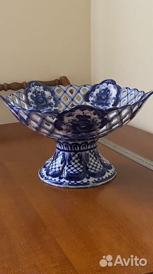 Ваза для фруктов, ажурная Гжель