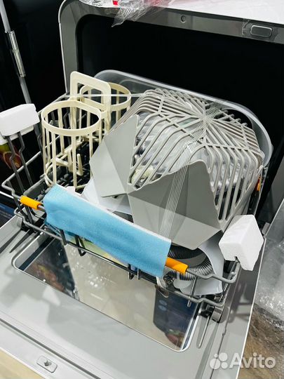 Посудомоечная машина Comfee cdwc421BL i