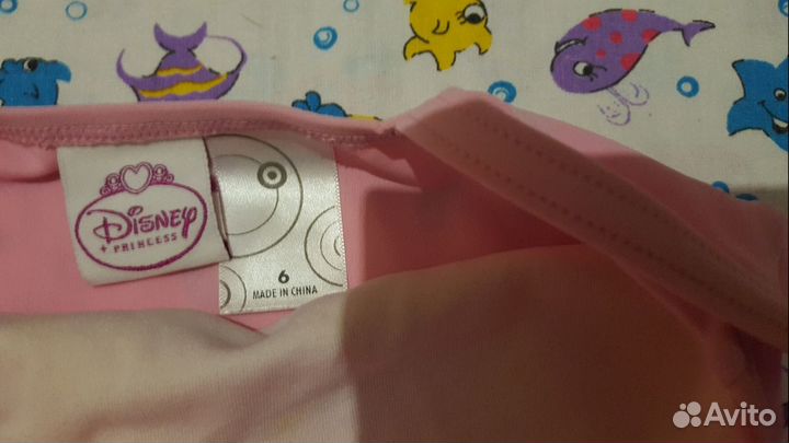 Продаются купальник и принадлежности для плавания