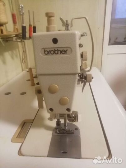 Промышленная швейная машина brother Япония