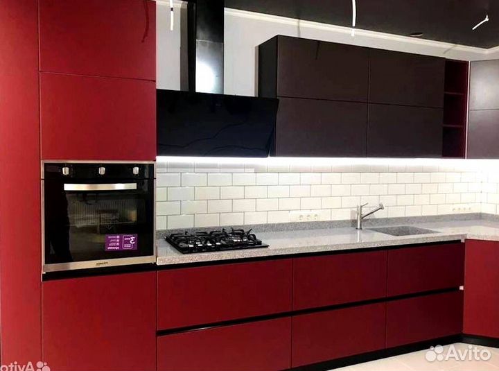 Кухонный гарнитур 