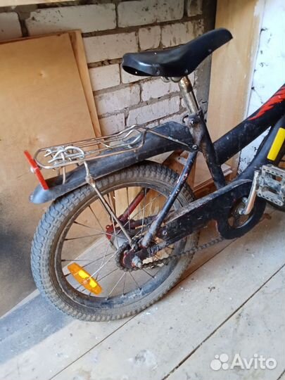 Детский велосипед 16