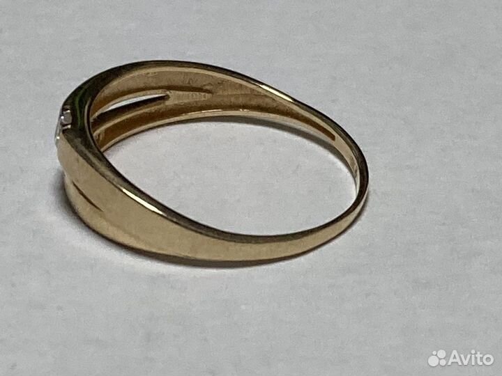 Кольцо золотое 585