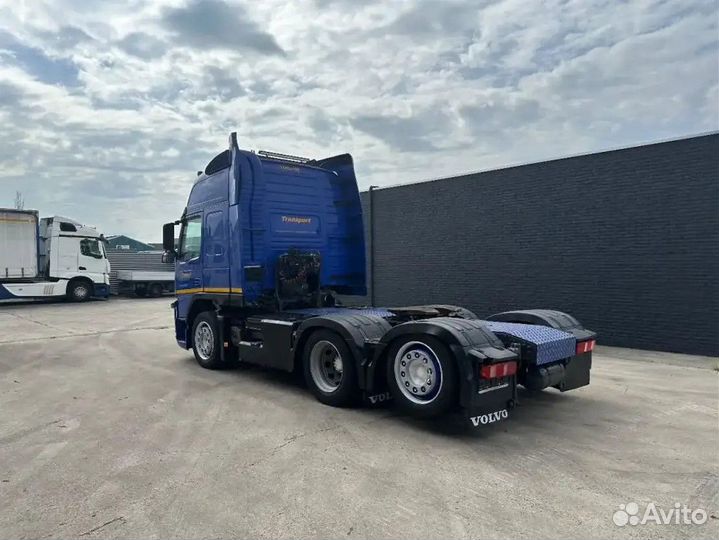 Pазбираем грузовик Volvo FM 2008-2013