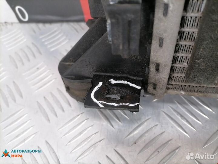 Радиатор (основной) Ford Focus рест. 2004 1357325