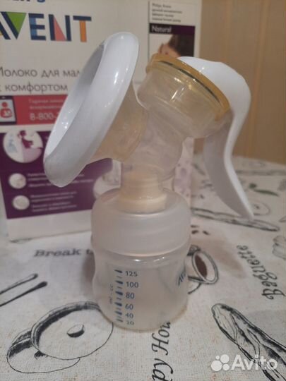 Молокоотсос avent с термосумкой