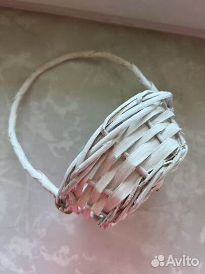 Корзина плетеная маленькая для декора