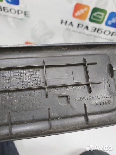 Накладка на порог внутренняя задняя левая Jaguar