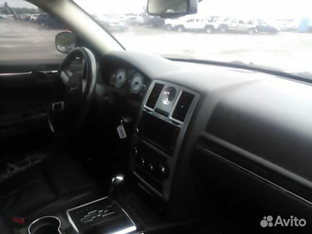 Разбор на запчасти Chrysler 300C